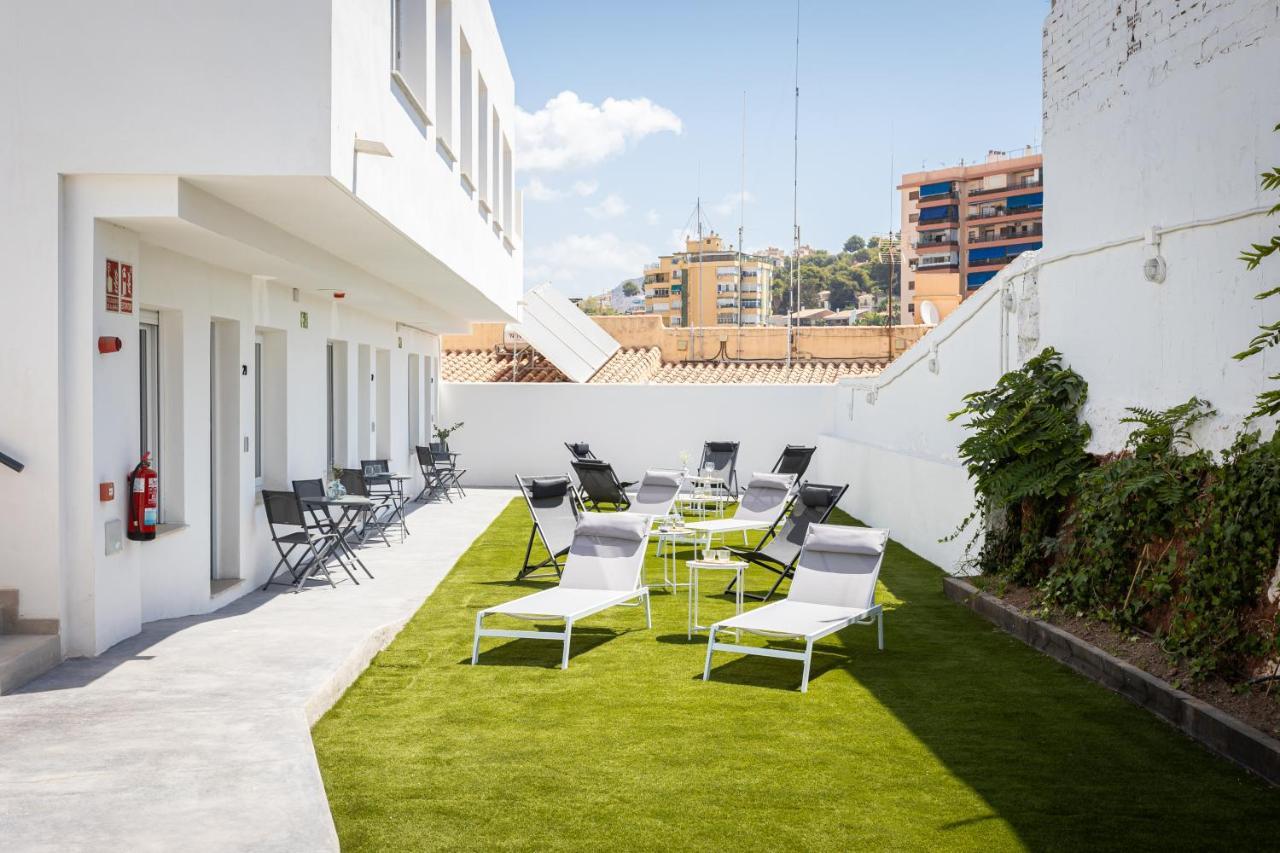 Apartamentos La Pelusa Malaga Luaran gambar